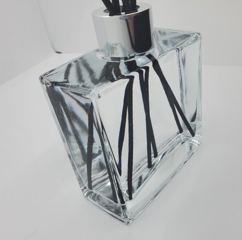 Custom Glass Reed Diffuser