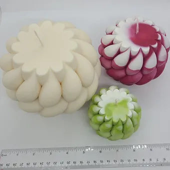 Rope Swirl Yarn Ball Pillar Candle