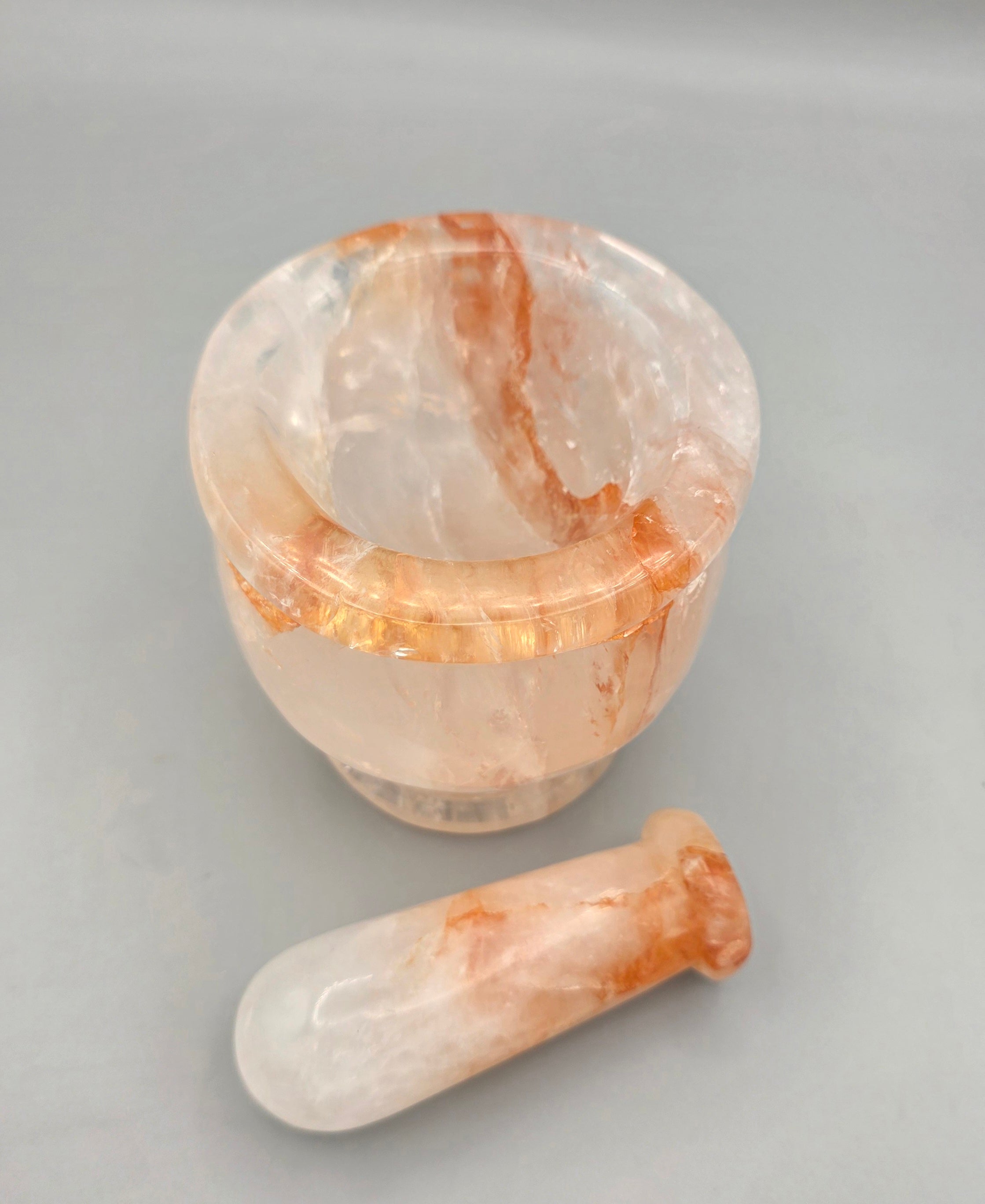 Seltene Mörser- und Stößel-Sets aus Naturkristall